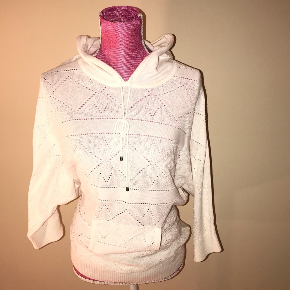 Cream 3/4 Sleeve Hooded Sweater